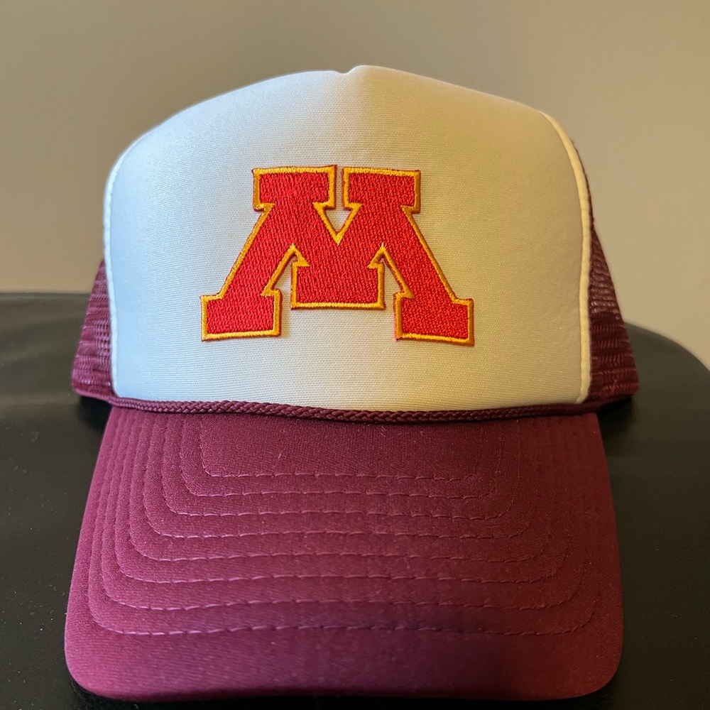 University of Minnesota trucker hat